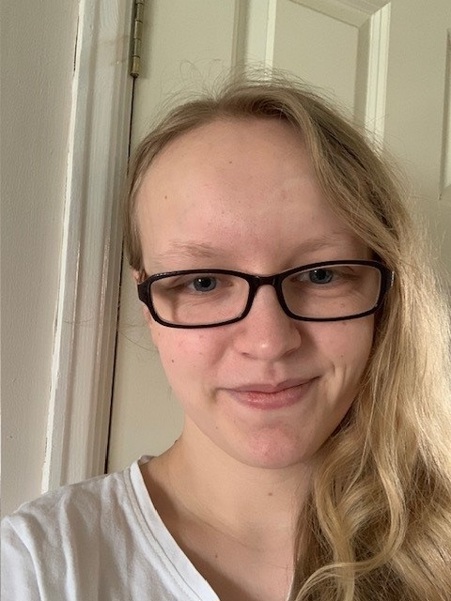 A photo of Christie volunteer Hannah Guest.