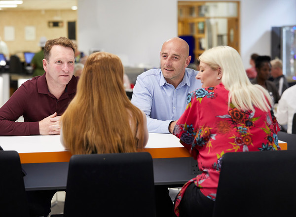 Pan Artists, patients talking, restaurant