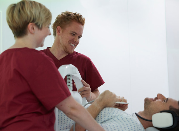 Lee Whiteside, Rosie Hales, radiotherapy, MR Linac, scan, May 2022