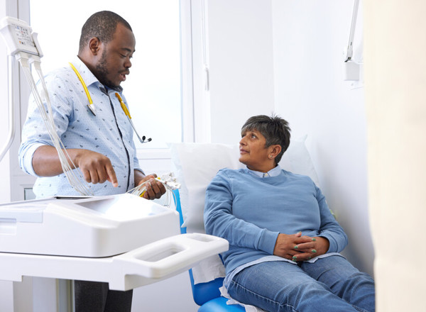 clinical research facility, patient and doctor consultation, September 2022, Pan Artists, Lalini Carter, Dr Umar Abdullah, Clinical Fellow, ECMT.